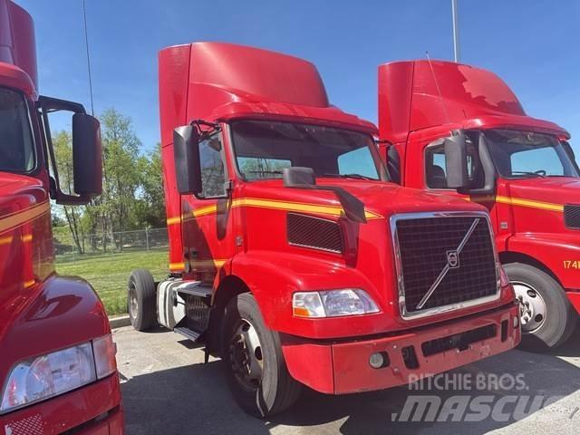 Volvo VNM42T Trekkvogner