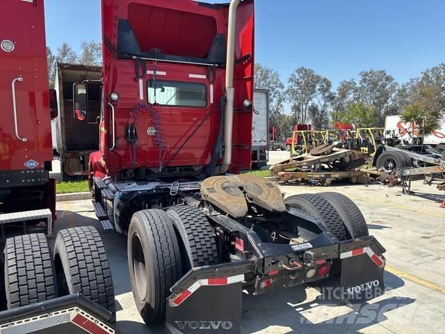 Volvo VNM42T Trekkvogner