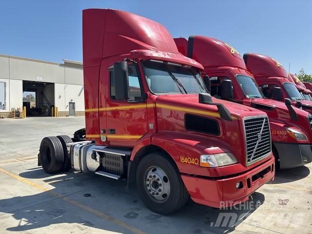 Volvo VNM42T Trekkvogner