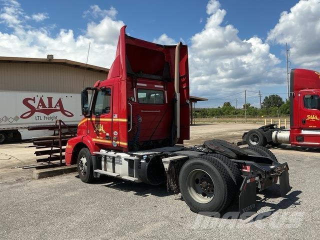 Volvo VNM42T Trekkvogner