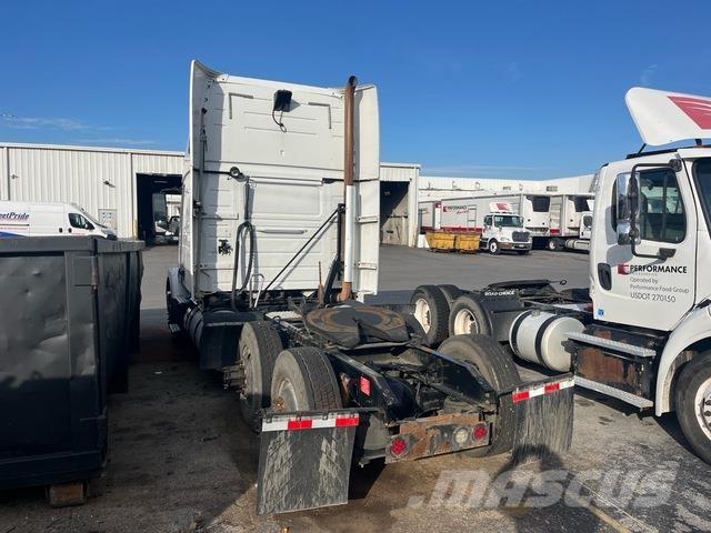 Volvo VNM64T Trekkvogner