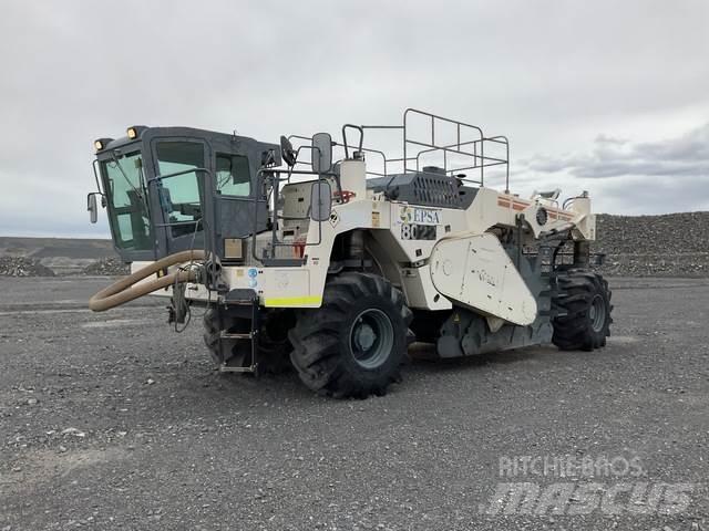 Wirtgen 2400 Hjullaster til komprimering