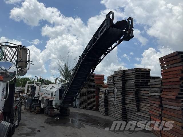 Wirtgen W1200F Asfalt-kaldfresere