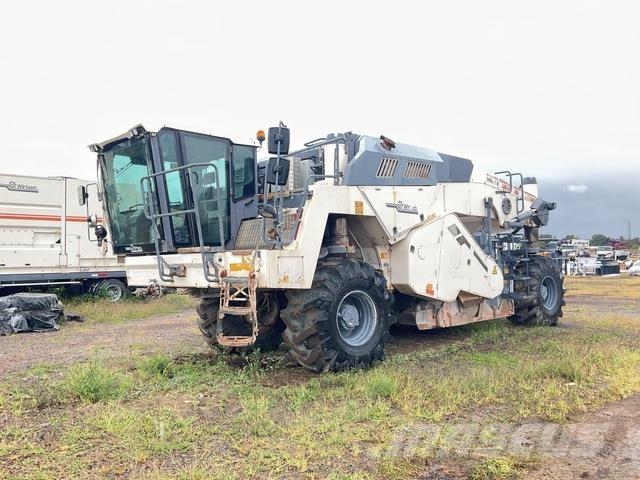 Wirtgen WR240 Hjullaster til komprimering