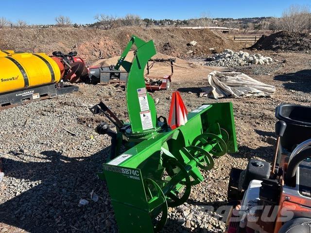 Woods SB74C Snøfresere