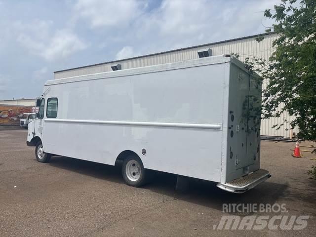 Workhorse P42 Lette lastebiler
