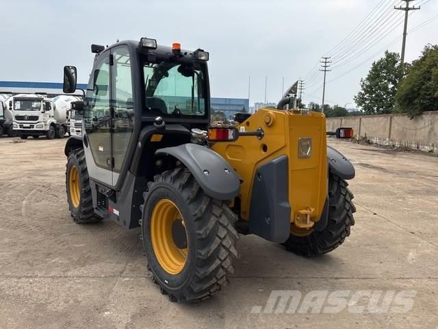 XCMG XT3007 Teleskoplastere