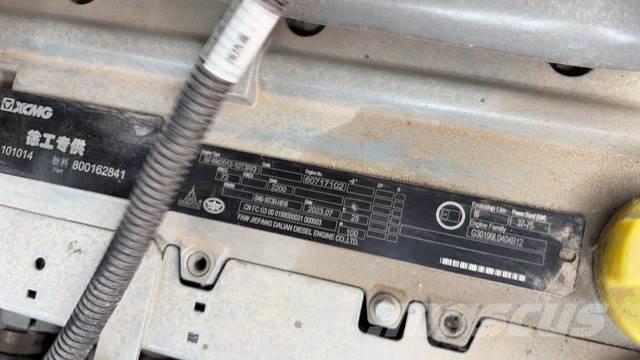 XCMG XT3007 Teleskoplastere