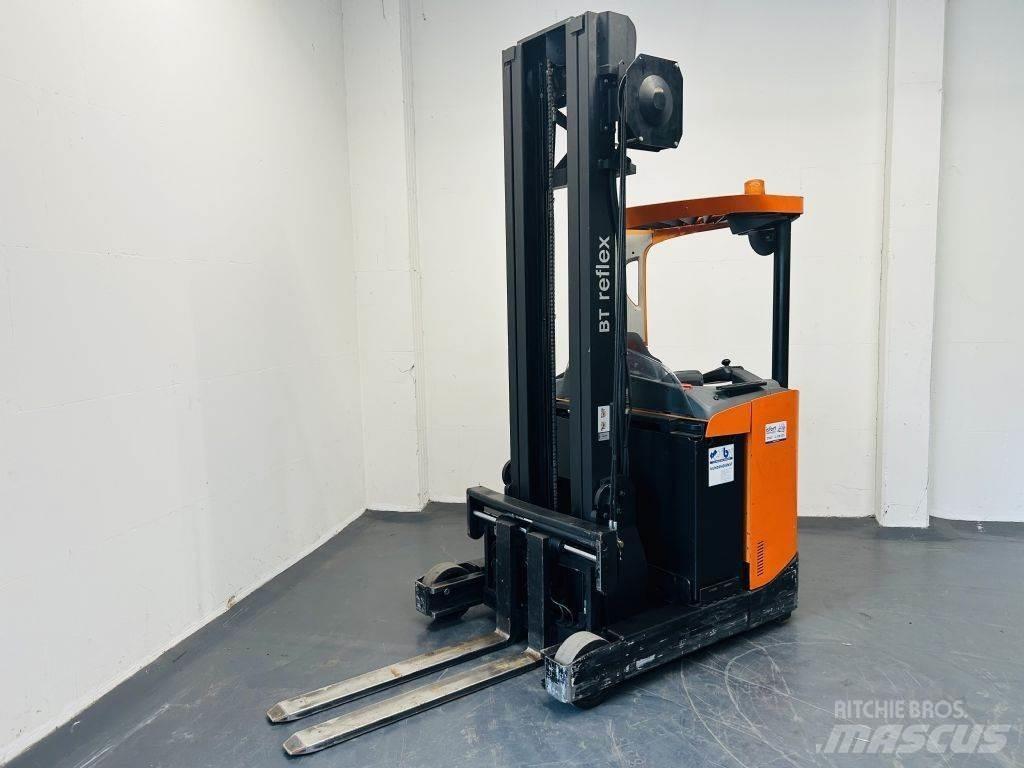 BT RRE160 Skyvemasttruck