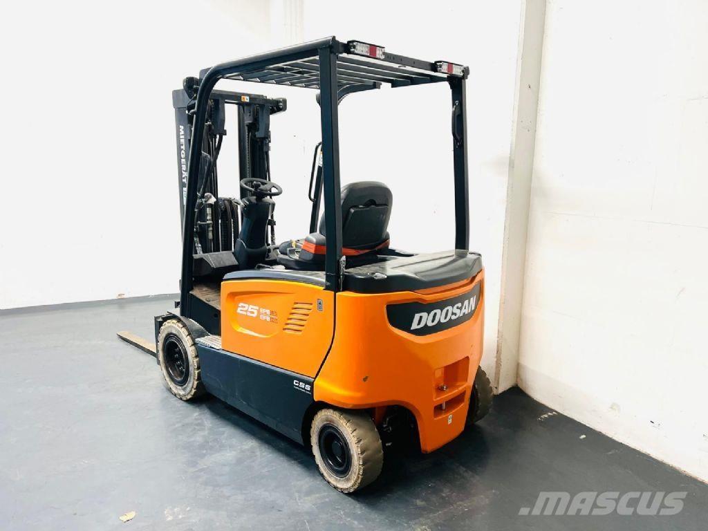 Doosan B25X-7 Plus Elektriske trucker