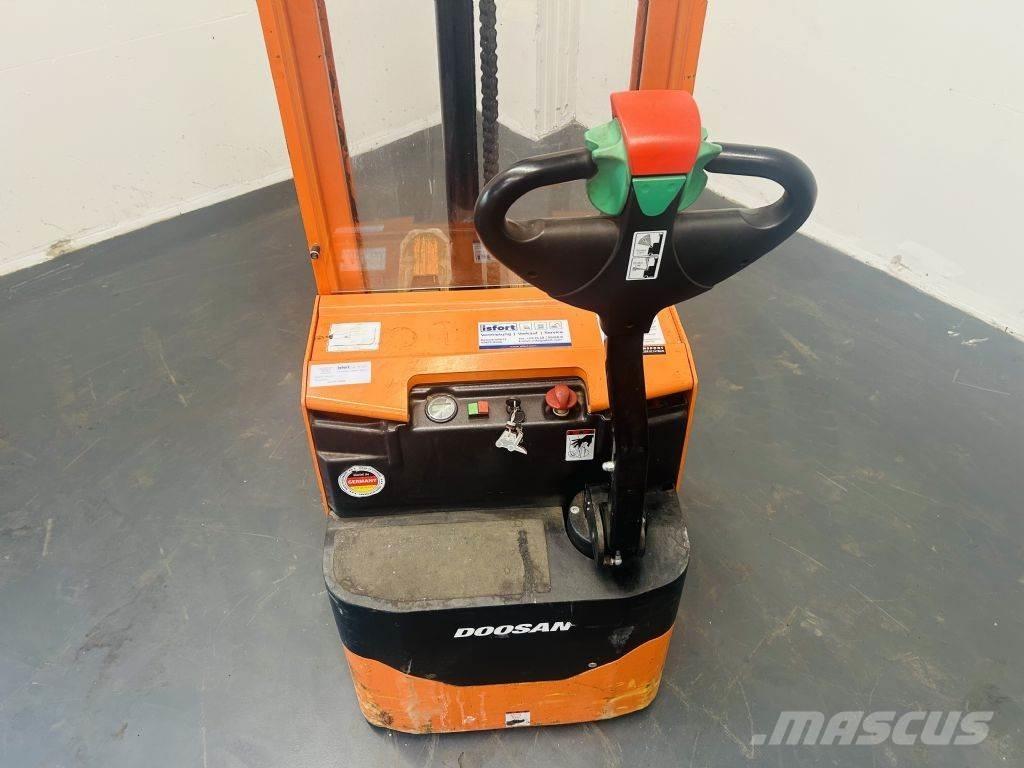 Doosan LEDS12.5C Ledestablere