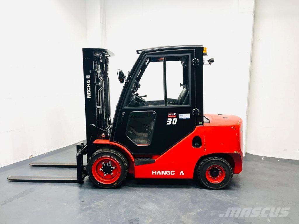 Hangcha CPDC30 Diesel Trucker