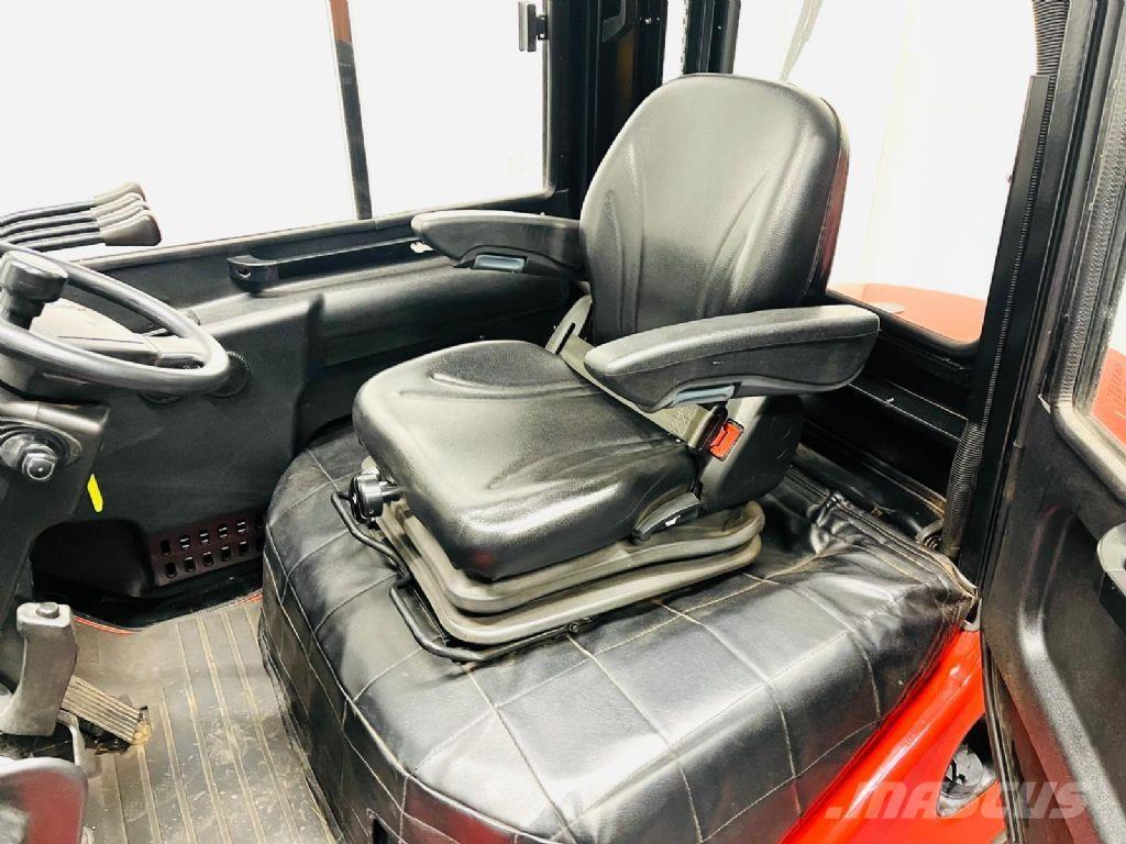 Hangcha CPDC30 Diesel Trucker