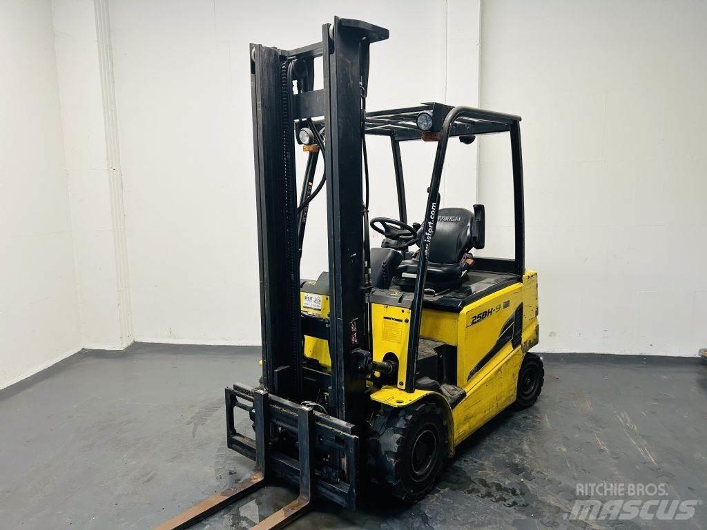 Hyundai 25BH-9 Elektriske trucker