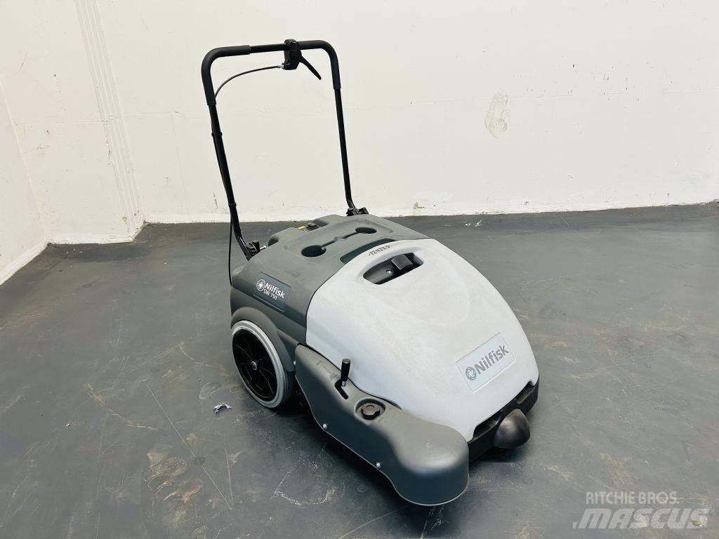 Nilfisk SW750 Feiemaskiner