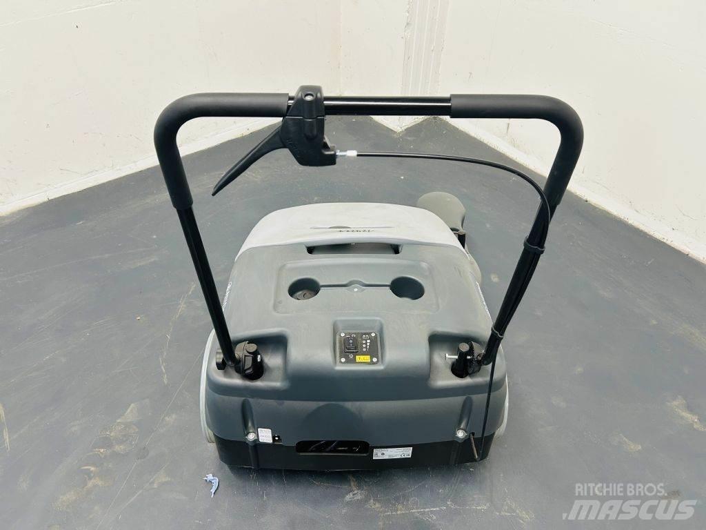 Nilfisk SW750 Feiemaskiner