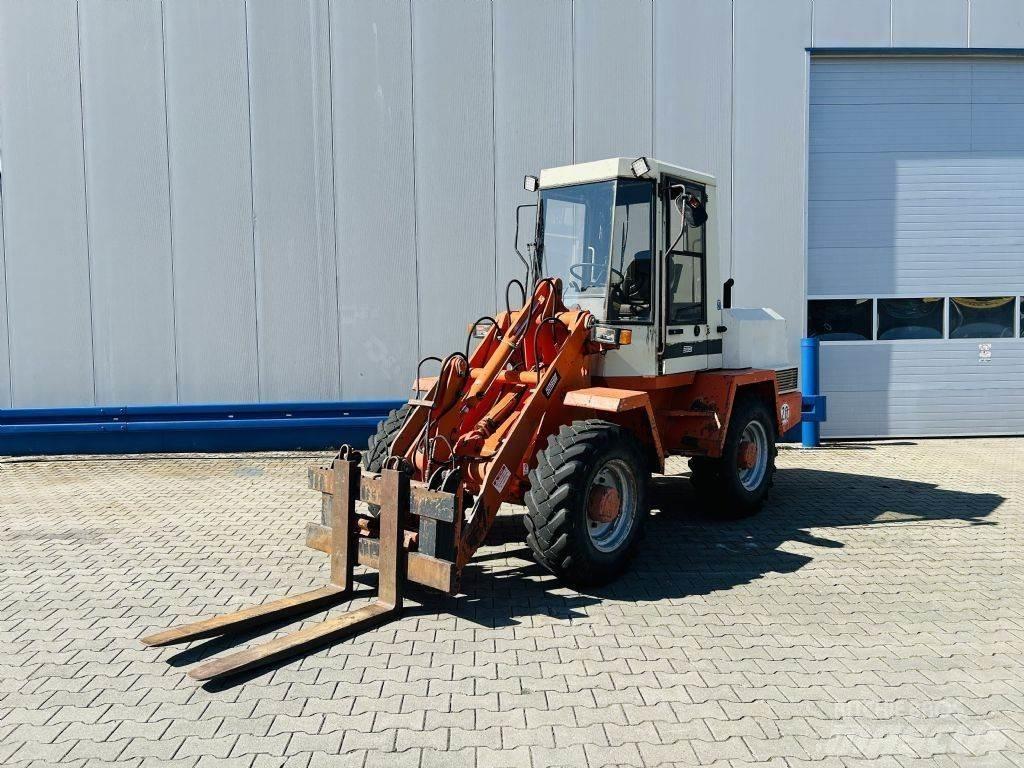 Schaeff KL835 Kompaktlastere