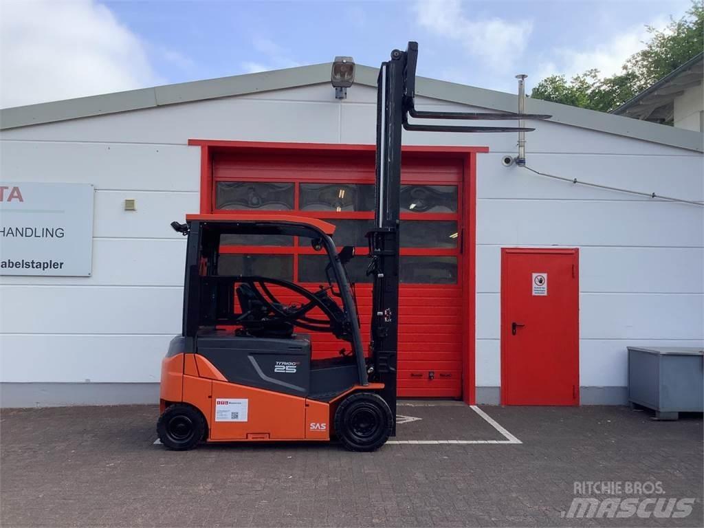 Toyota 8FBMT25 Elektriske trucker