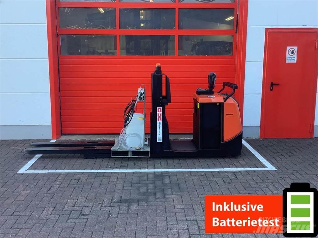 Toyota OSE120 Lavtløftende plukketruck