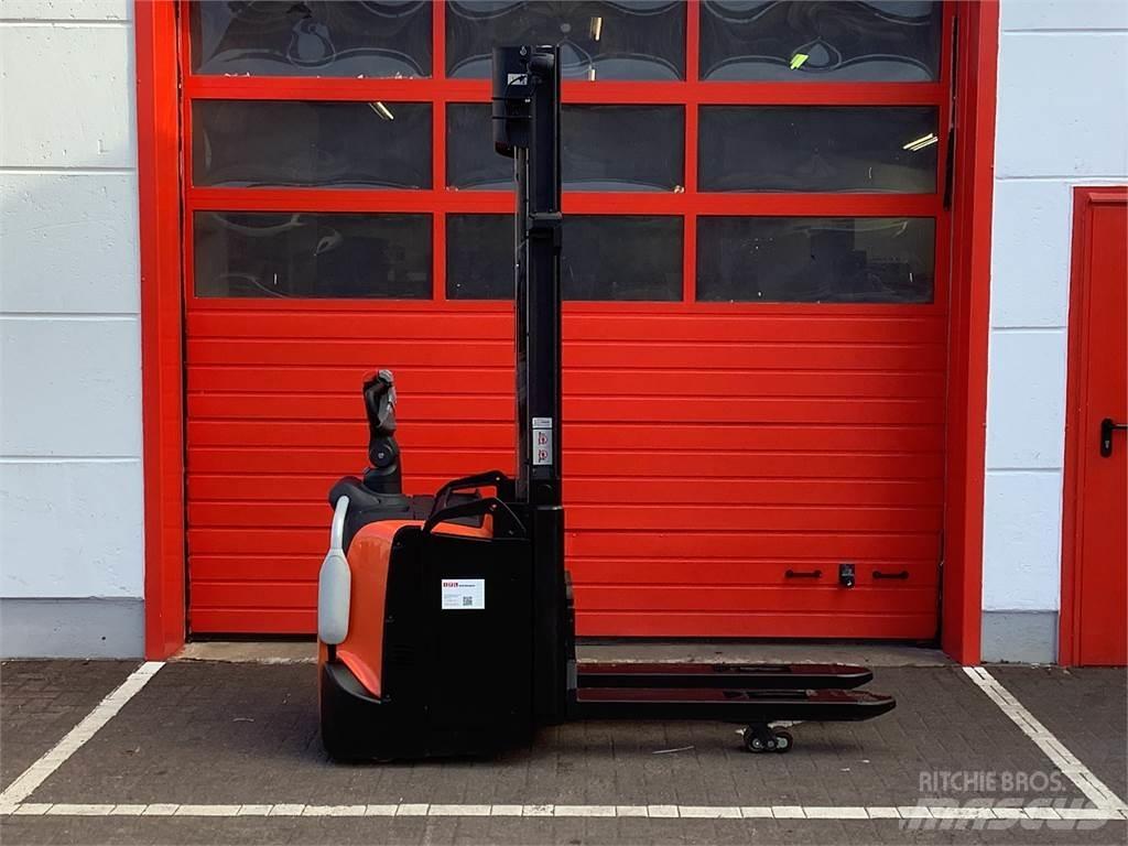 Toyota SPE120L Ledestablere