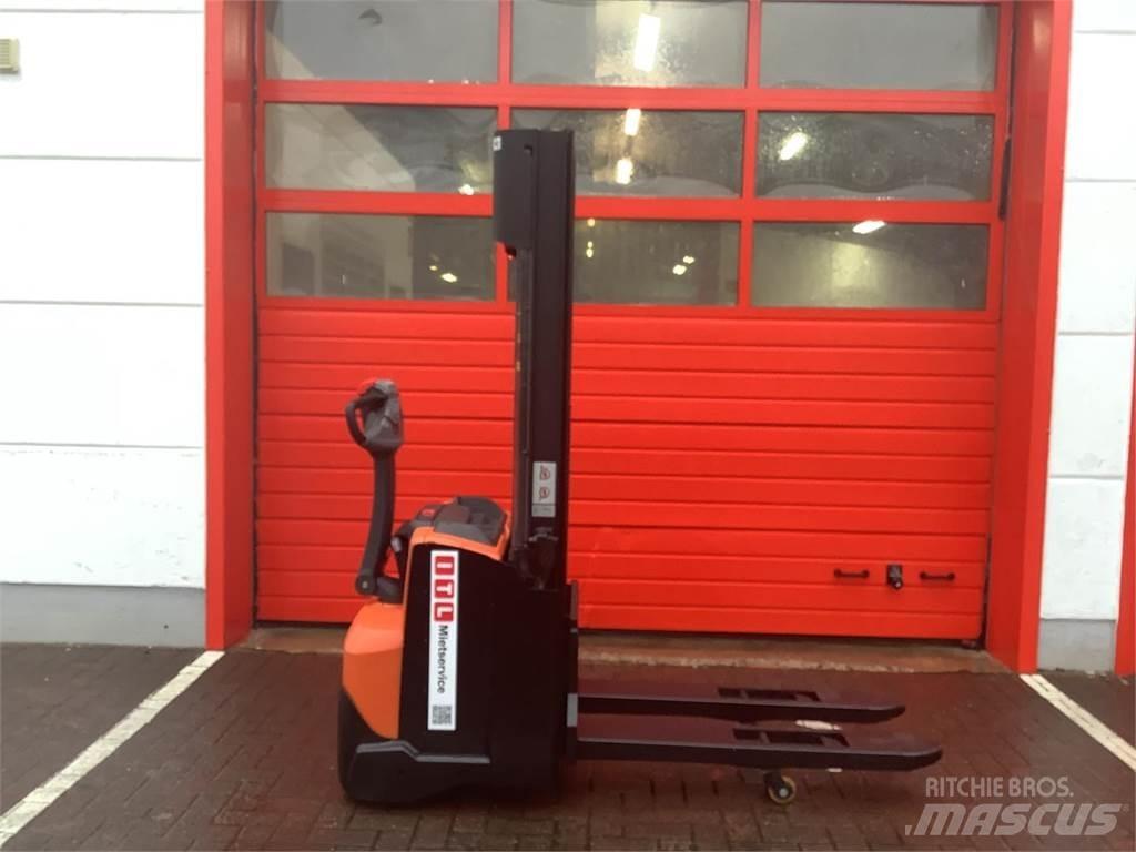 Toyota SWE120L Ledestablere