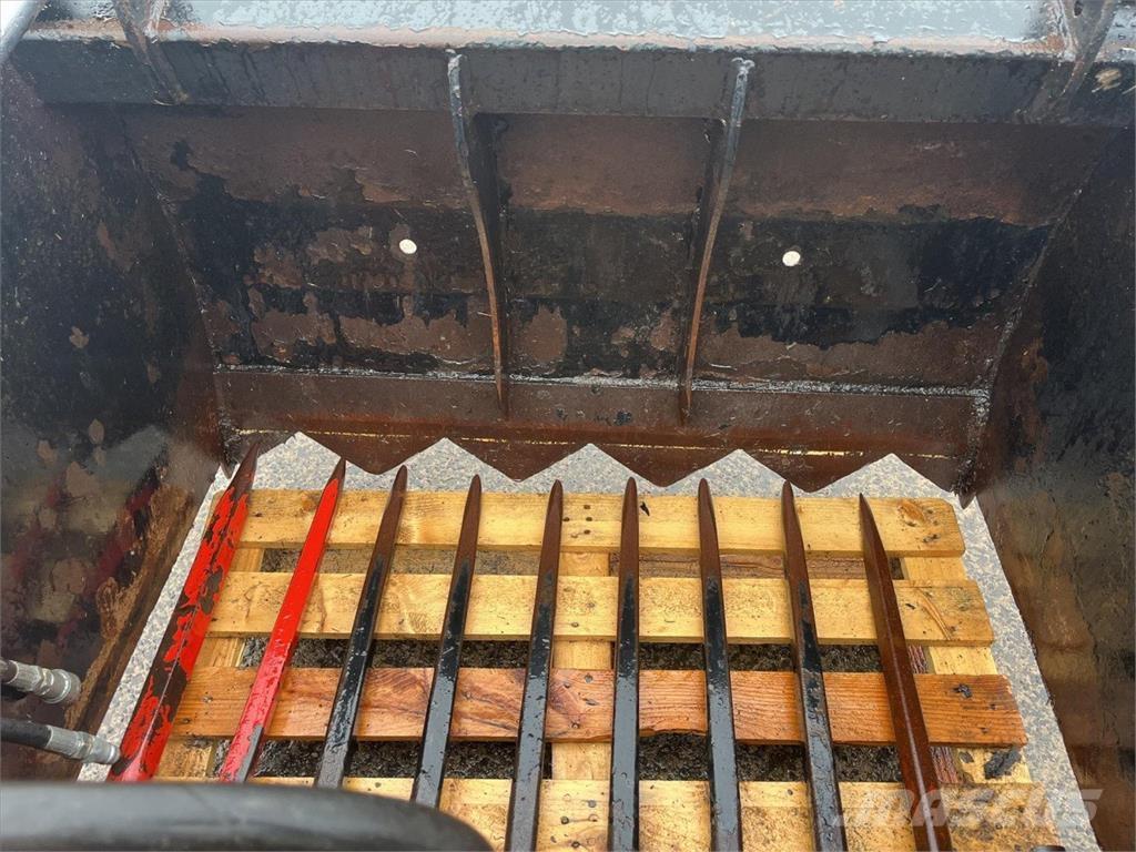 Ålö 125SG Blande- og fôringsmaskiner