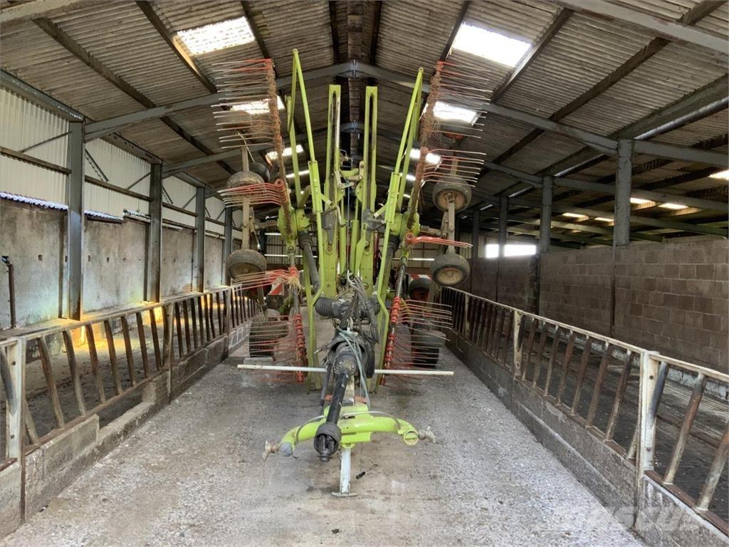 CLAAS LINER 2900 Raker og høyvendere