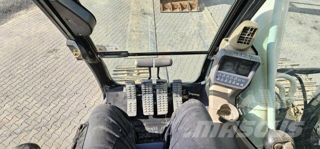 Hitachi ZX 350LC-3 Beltegraver