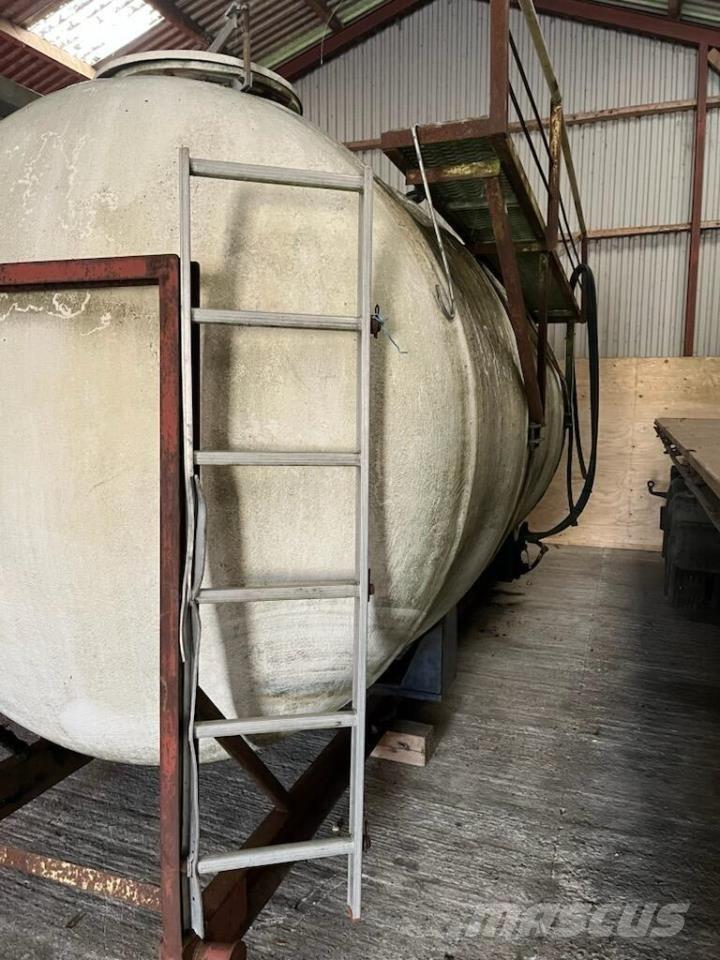  15.000 L vandtank Avlastningsbord, vifter og heiser