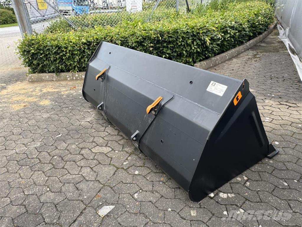 Ålö VL 225 SKOVL Frontlastere og graveredskap