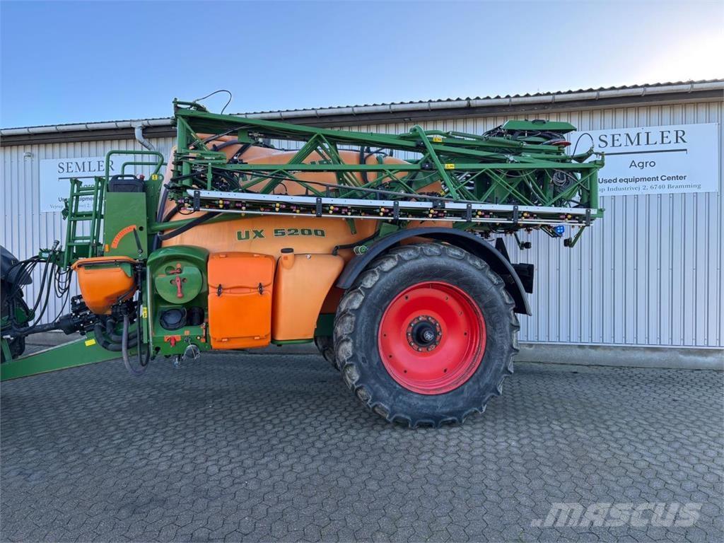 Amazone UX6200 Slepesprøyter