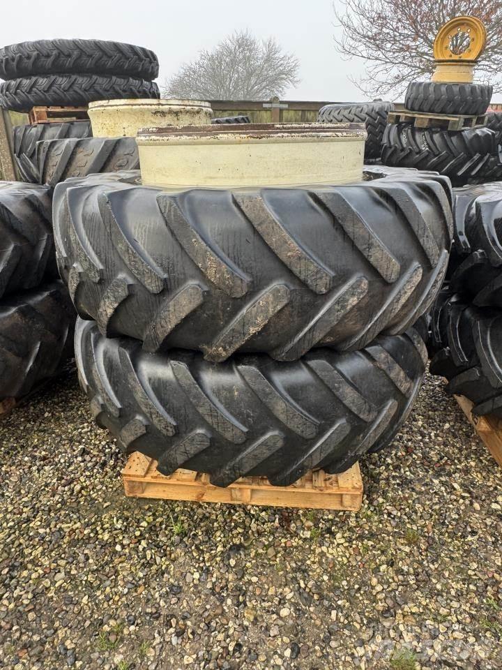 AP 620/70X42 Dekk, hjul og felger