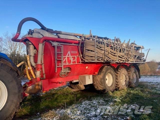 AP GV25TRIDEM Slamtanker