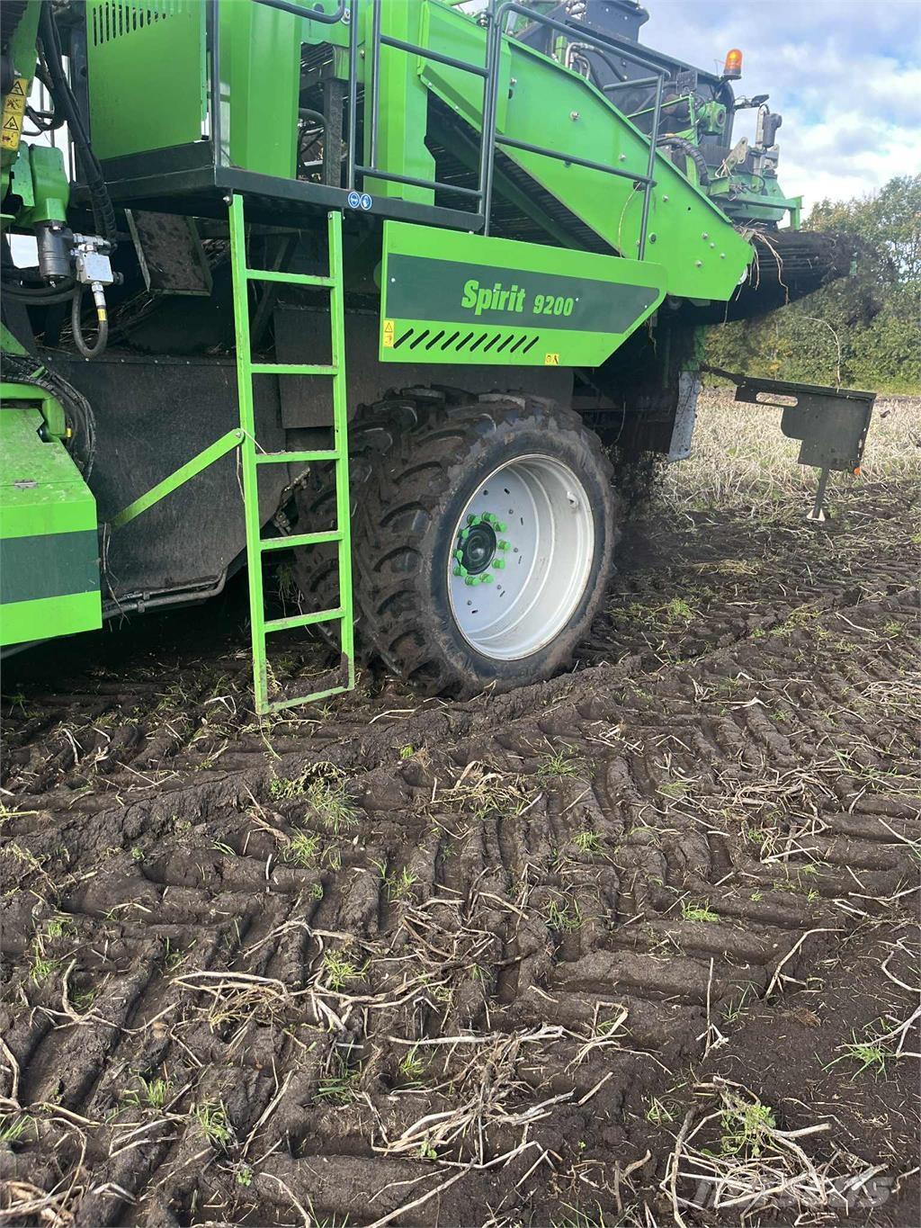 AVR 9200 CR Potetopptakere