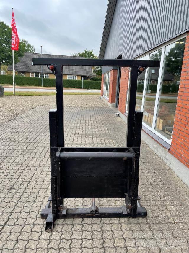  BALLESPYD T/BOBCAT Balleklemme