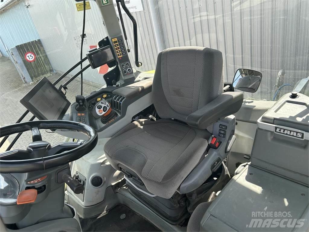 CLAAS AXION 870 Traktorer