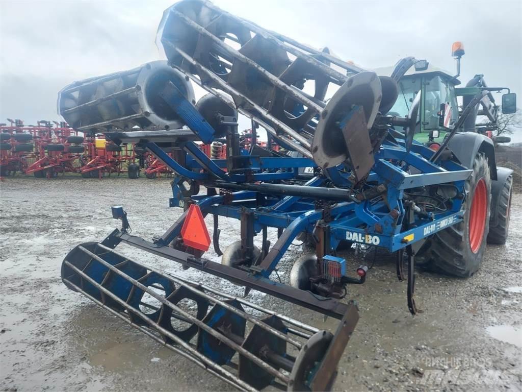 Dal-Bo Dinco 560 Harver