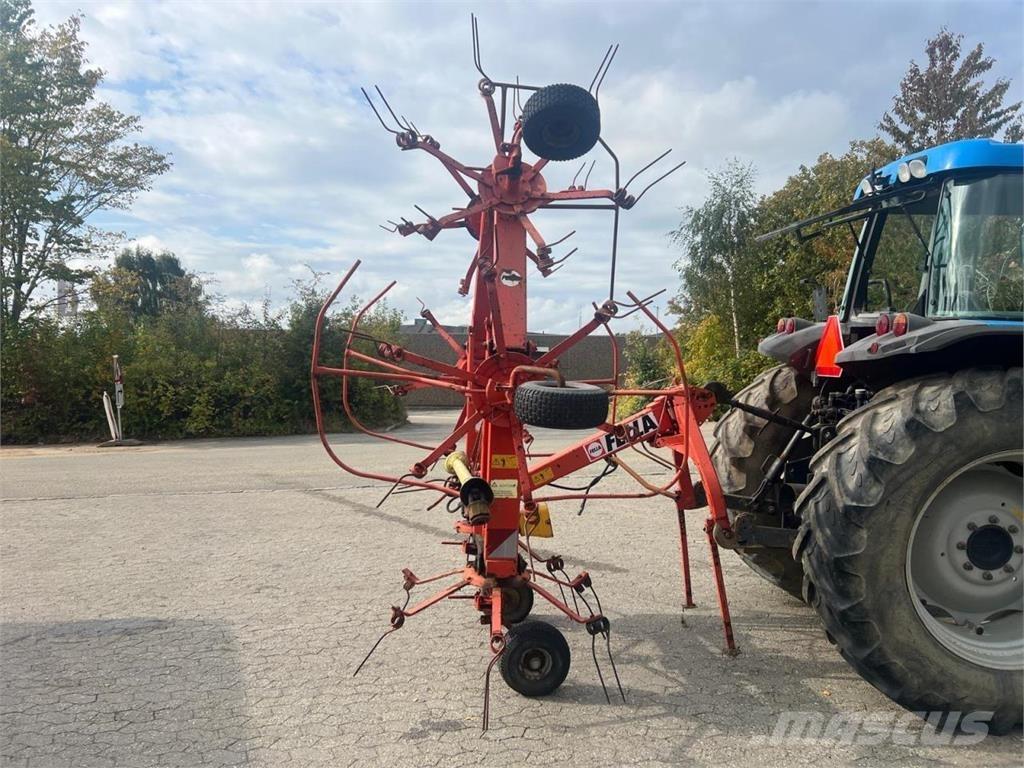 Fella TH660DY Raker og høyvendere