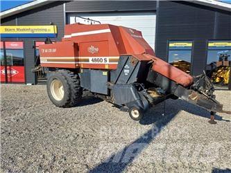 Hesston 4860S Firkantpresser