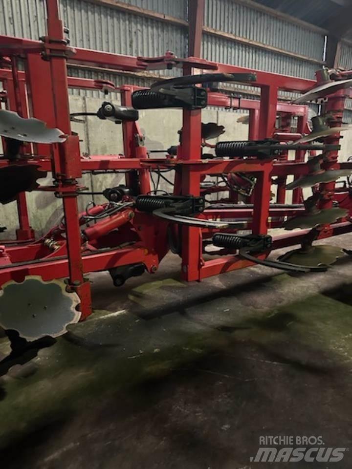 Horsch TIGER 4 MT Skålharver
