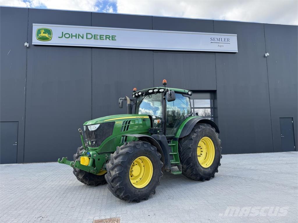 John Deere 6210R Traktorer