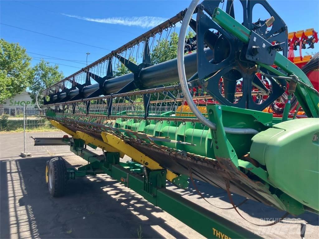 John Deere 630R Skjærebord til skurtresker