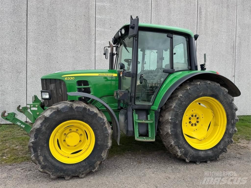 John Deere 6330 Traktorer