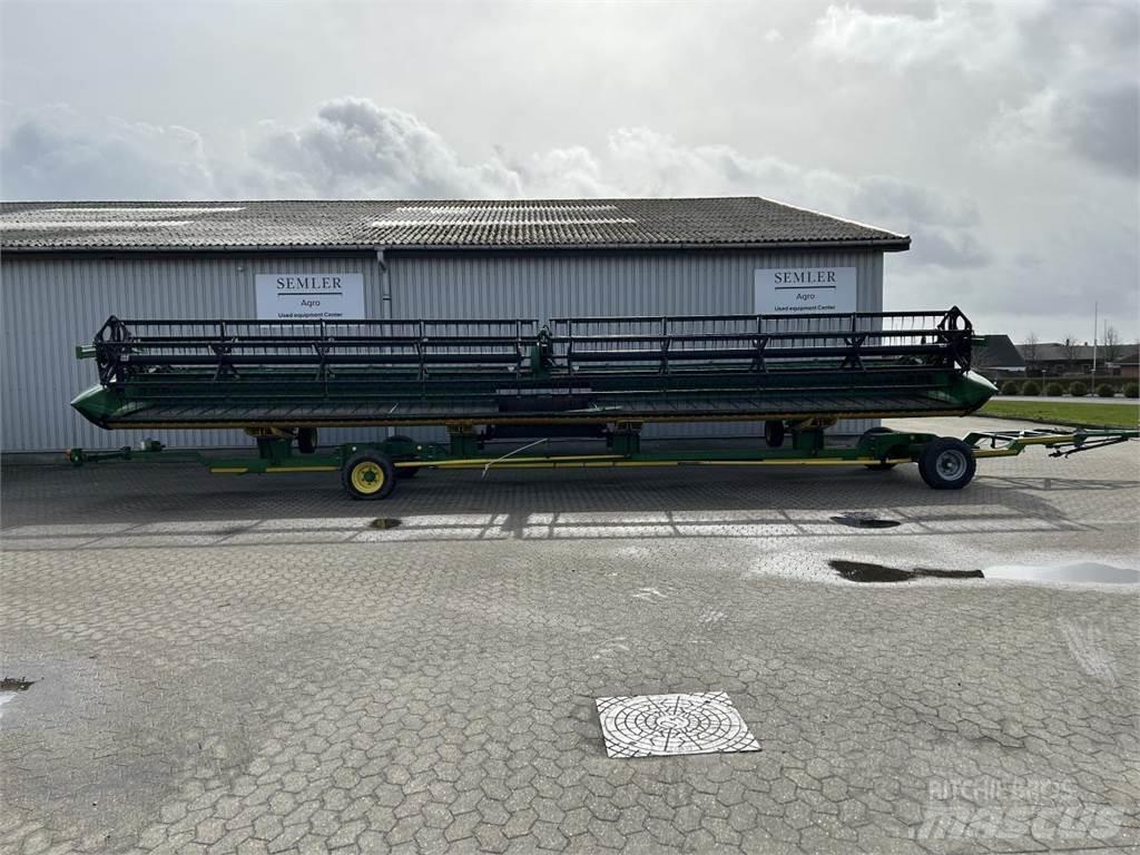 John Deere 640D Skjærebord til skurtresker