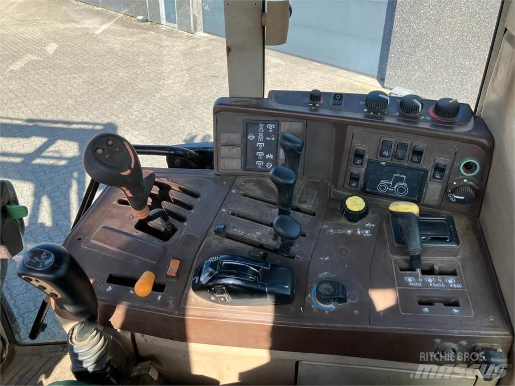 John Deere 6810 Traktorer