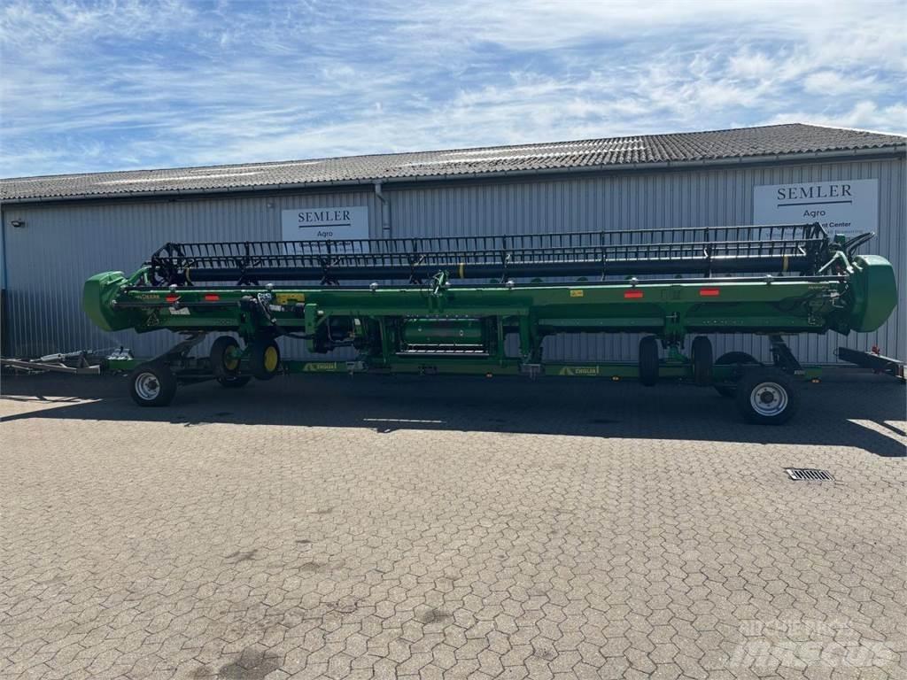 John Deere 735D Skjærebord til skurtresker