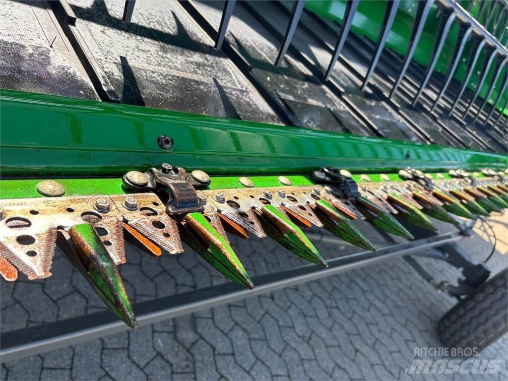 John Deere 735D Skjærebord til skurtresker