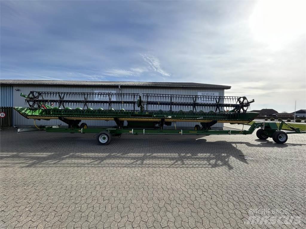 John Deere 740D Skjærebord til skurtresker