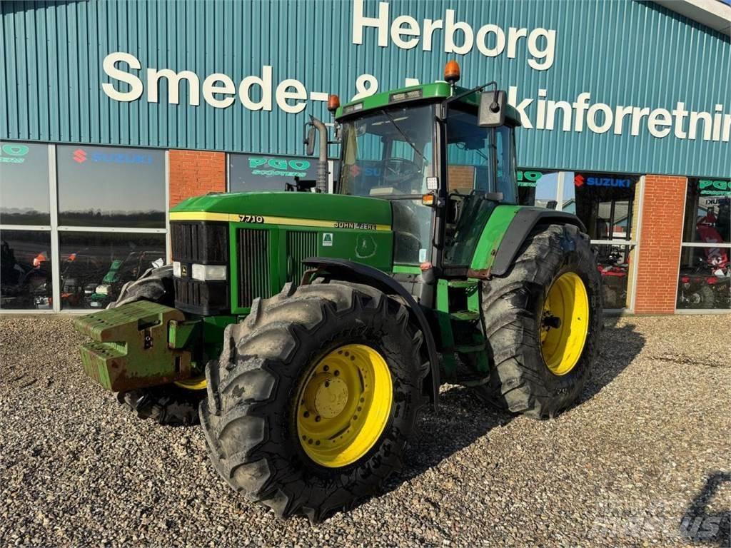 John Deere 7710 Traktorer