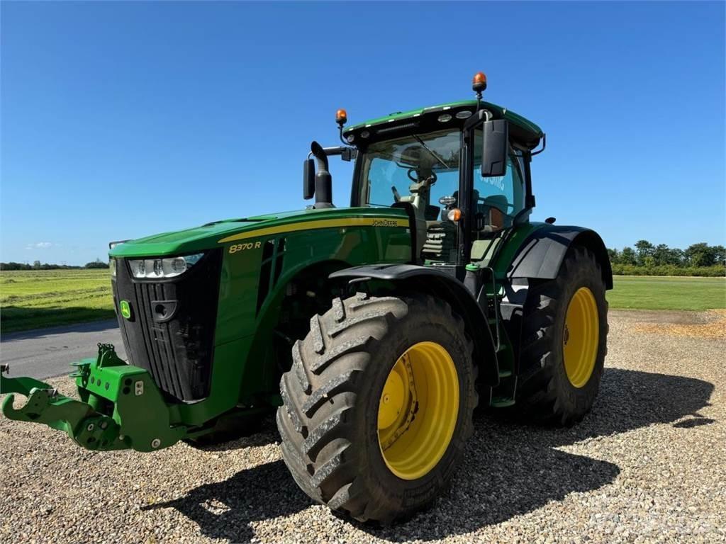 John Deere 8370R Traktorer